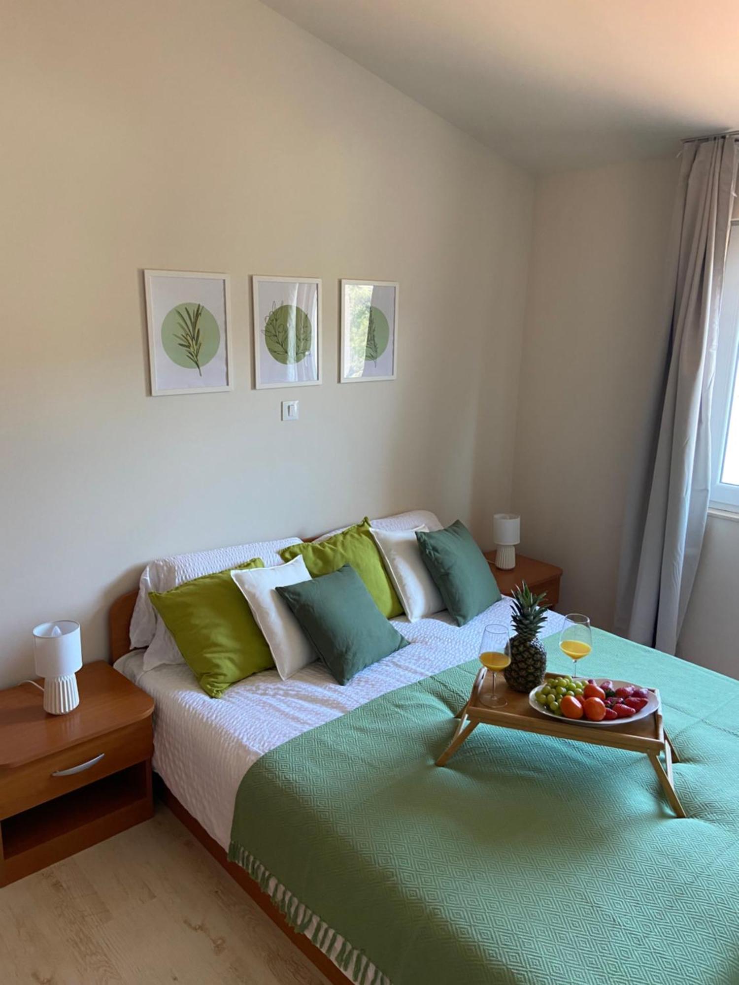Apartments Eva Savar 외부 사진